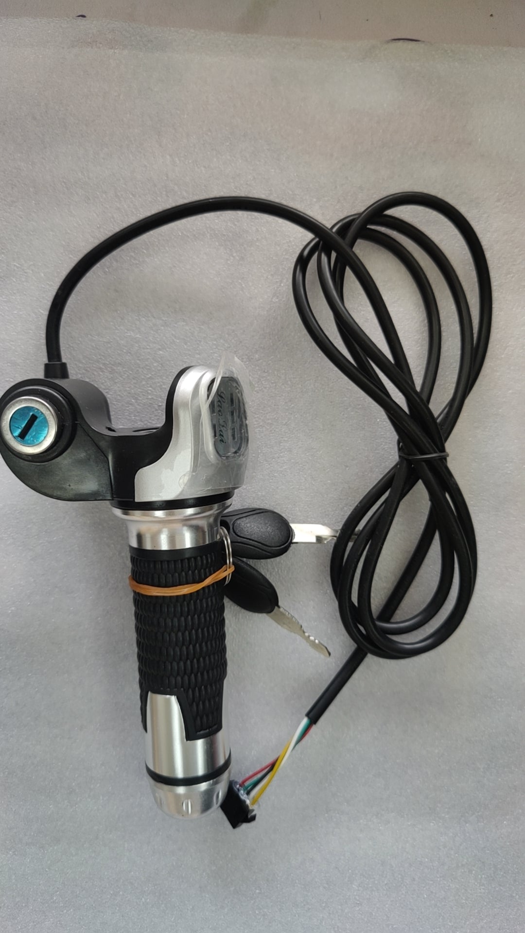 SMLRO accelerator/ throttle with&without key(No spare key, replace the ebike key if it is lost)