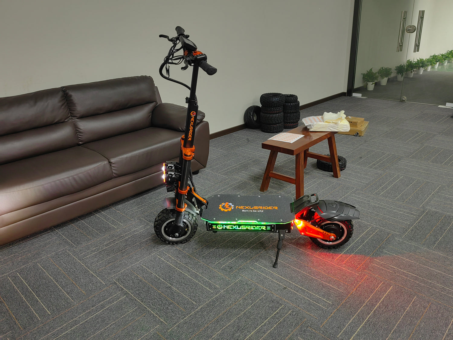 (USA Stock) NexusRider Tank500 6000W Electric Scooter