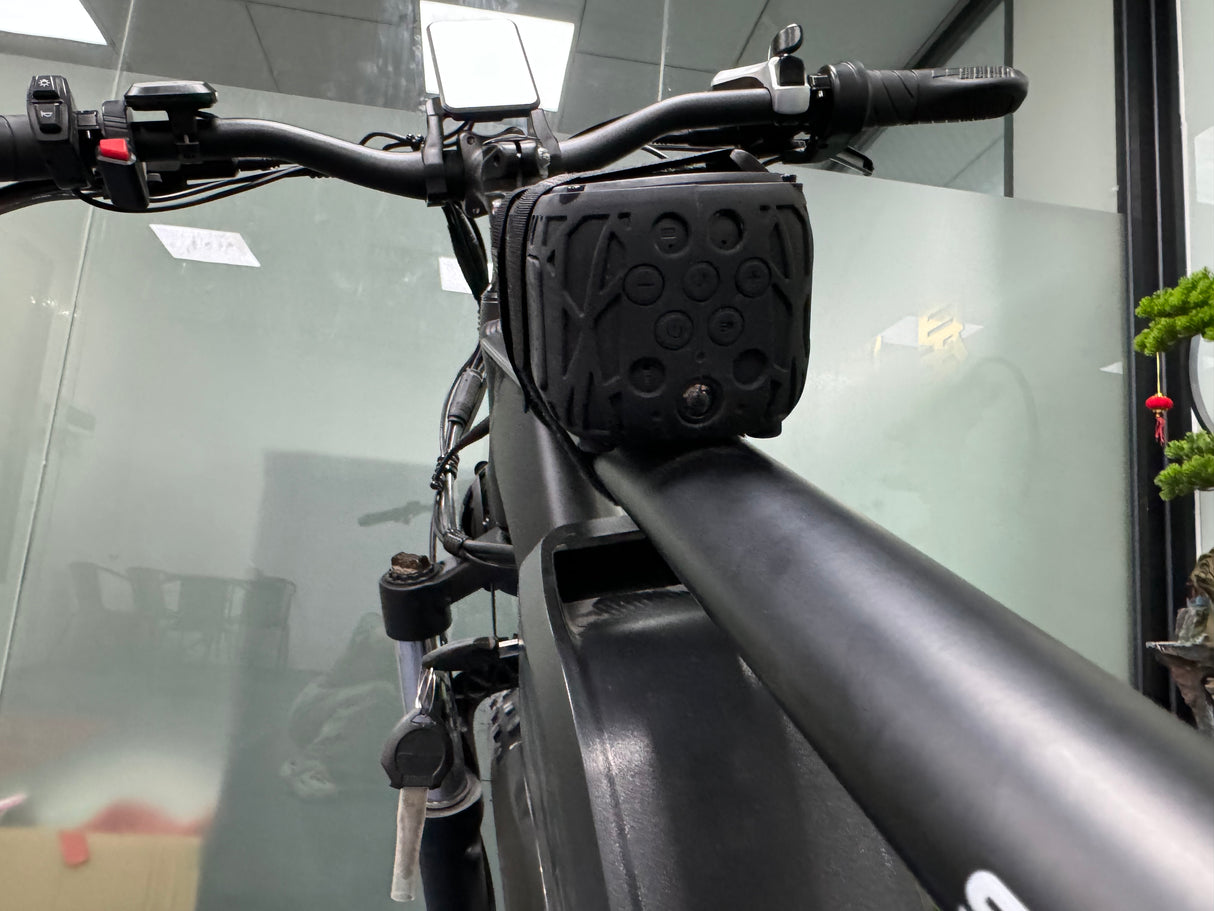 Bluetooth 5.1 Electric Bike Speakers with Solar Charging Lights - Super Loud, Portable, Ideal for Camping & Emergencies