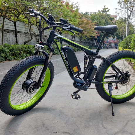 v3 plus ebike black-green outdoor picture